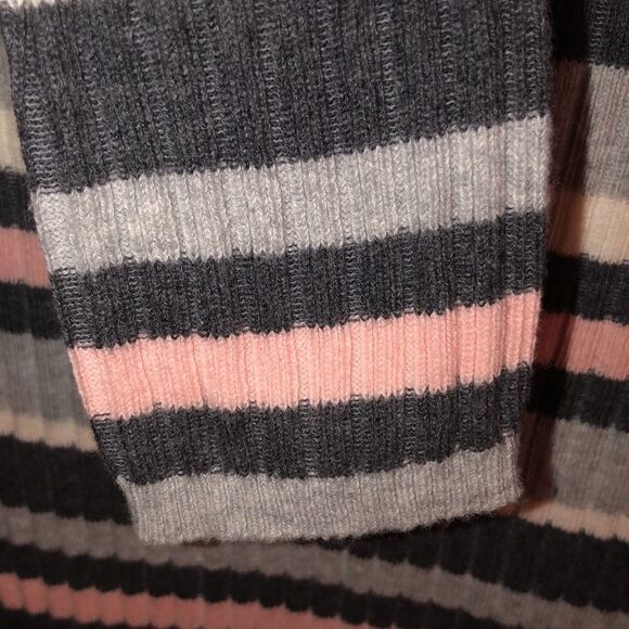 Motherhood Mat S Gray Pink White Horizontal Striped Ribbed Knit Dress - Picture 6 of 11